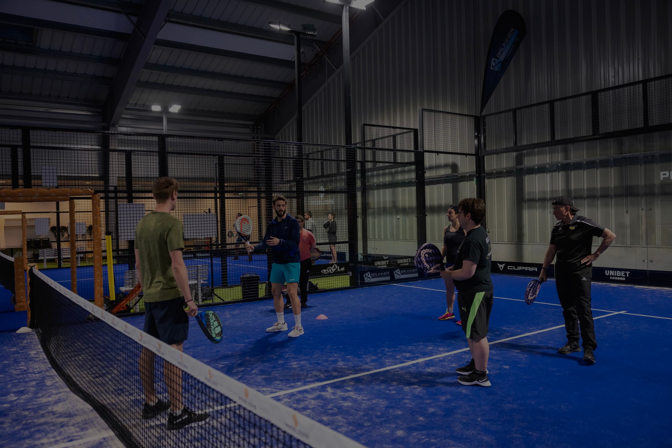 Padel-Training auf dem Platz